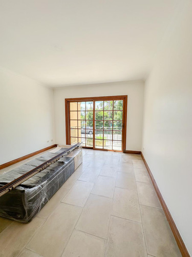 Venta Casa Marina Del Sol Con Amarra 4 Dormit. Suites Pileta Amenities