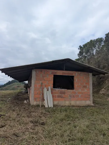 Finca En Venta, En Santo Domingo, Antioquia (sector El Bejuco, Vía Alejandría)
