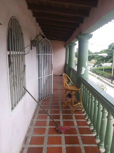 Imagen 9 de 14 de Bajon De Precio Casa A Remodelar Con Amplio Terreno De 800 Mts2 (negociable)