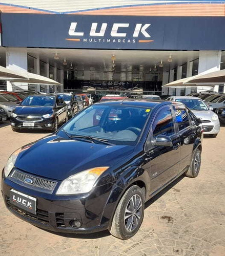 Imagem 1 de 12 de Ford Fiesta Sedan 1.6 Flex