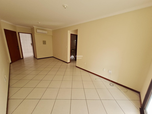 Imagem 12 de 16 de Apartamento 02 Dormitorios Com Garagem Para Alugar No Centro De Santa Maria Rs - 60552