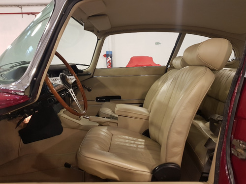 Jaguar Xke E-type (1969) - Macomeclassic