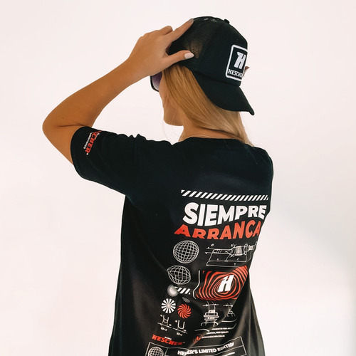Lata Metalica Hescher + Remera Hescher Unisex