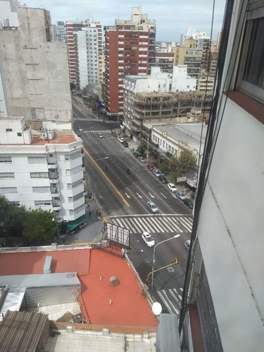 Imagen 8 de 14 de Piso En Venta En Avellaneda Este