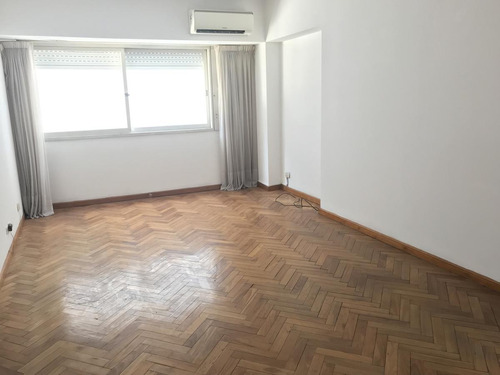 Imagen 5 de 11 de Departamento Belgrano, Amplio Dos Ambientes.