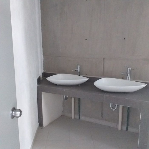 Oficina En Venta Milenio Iii Queretaro
