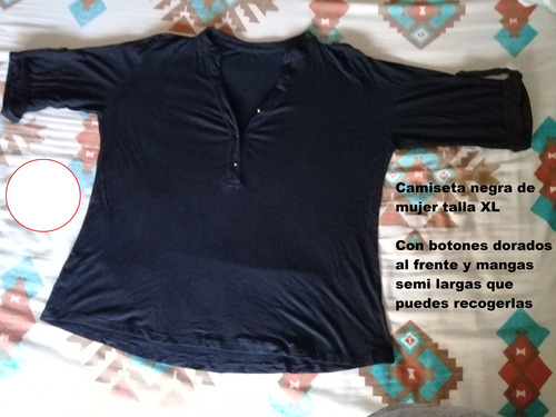 Camiseta Negra Mangas 3/4 Enrollables, Adornos Dorados Xl