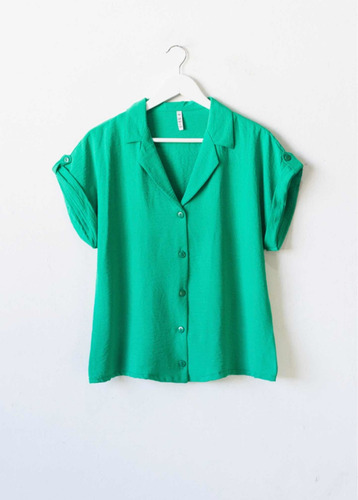 Imagen 7 de 10 de Blusa Abotonada Hasta Cintura Talles Grandes/especiales