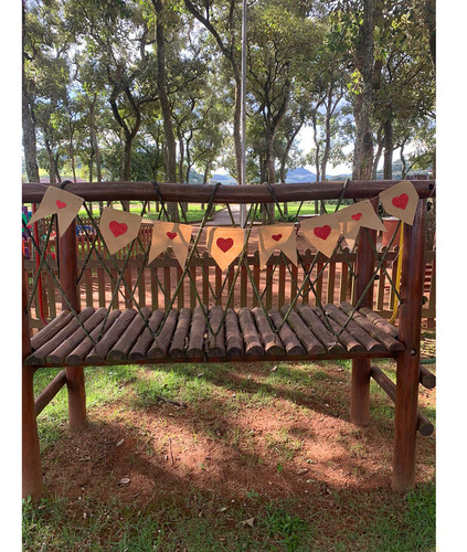 Bandeirinha/guirlanda Badulake Bege Com Design Coração Festa Junina