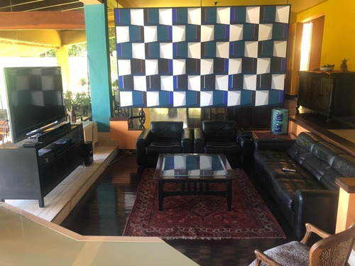 Imagen 4 de 13 de Casa En Venta Alto Hatillo Solares Del Carmen - Asesor Inmobiliario Yvelisse Herrera Re/max Vip Lpg 04241767041