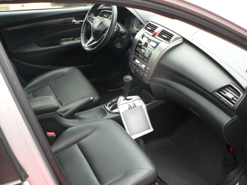 Imagem 7 de 8 de City Sedan Ex