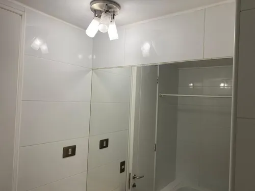 Departamento En Avda Brasil, En Buen Estado De Conservación