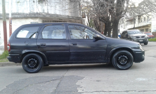 Imagen 3 de 12 de Corsa Wagon Gnc