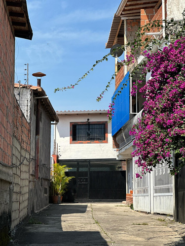 Casa En Venta Db Caneyes