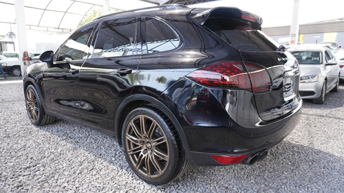 Porsche Cayenne 4.8 V8 Tiptronic S At