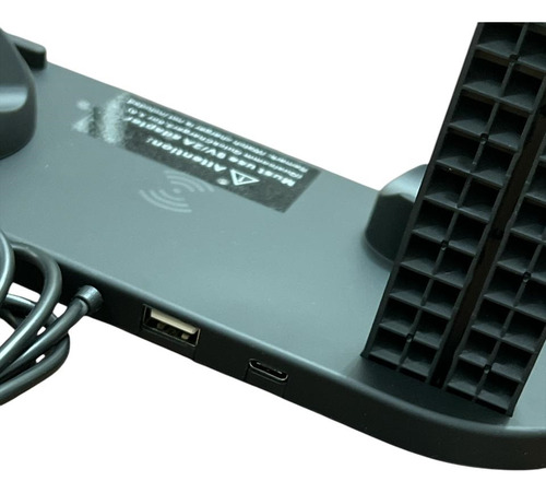 Estacion De Carga Zurich 3 En 1 Tipo C Micro Usb iPhone Color Negro