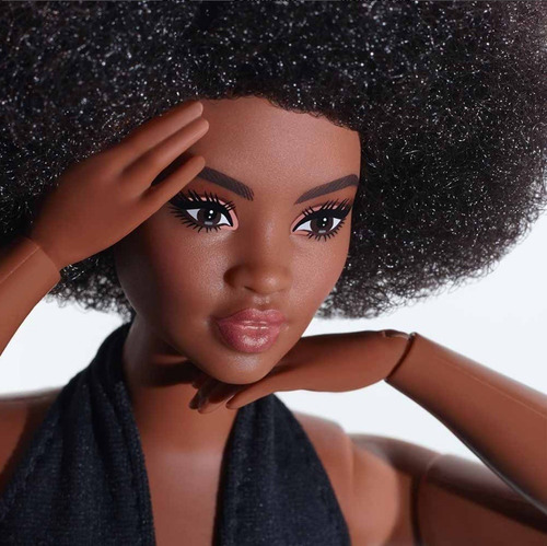 Imagem 4 de 11 de Barbie Signature Looks Curvy Morena Macação Preto Ms Sj