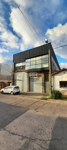 Galpón C/ Oficina En Villa Ballester