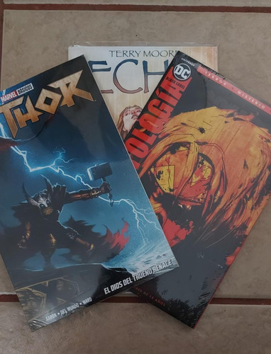 Lote 3 Cómics Nuevos (echo 1, Thor, Antología Vertigo 8)