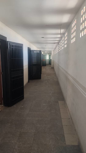 Edificio En Venta, La Atlantida