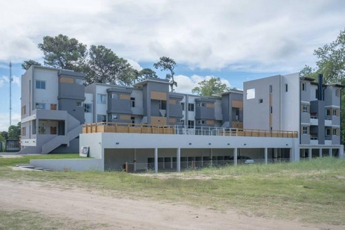 Imagen 2 de 15 de Departamento En Venta - 4 Ambientes - Pinamar