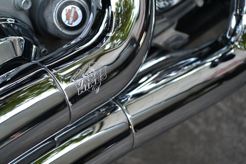 Imagen 10 de 15 de Espectacular Harley Dyna Super Glide 1584cc 6 Vel Con Extras
