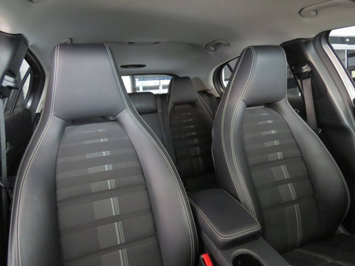 Mercedes-benz Gla 200 1.6 Cgi Flex Advance 7g-dct