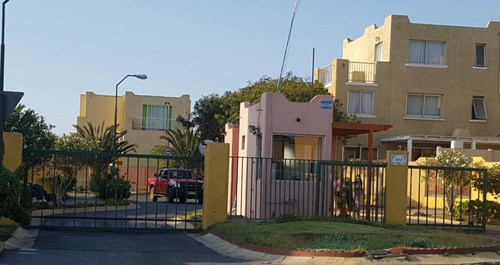 Venta Casa 4d/4b/dos Pisos/2estc/ Condominio Acrópolis, Anto
