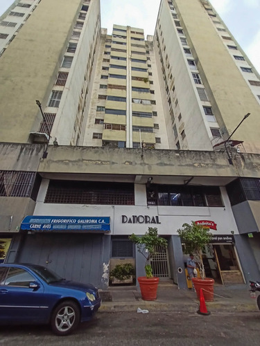 Bajón Apto 89 Mt2 La Candelaria 3 Hab 2 Baños