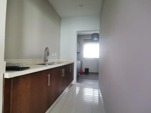 Imagen 10 de 12 de Casa Sola En Renta Lomas Diamante
