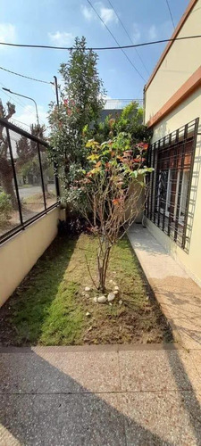 Casa En Venta Ubicado En El Palomar, Morón, G.b.a. Zona Oeste