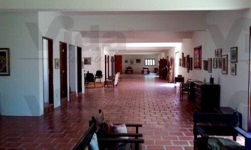 Imagem 1 de 15 de Sítio Para Venda, 224000.0m² - 34123