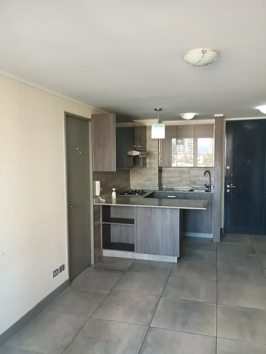 Imagen 3 de 29 de Arriendo Departamento Estilo Mariposa 2d 2b 1e 1b