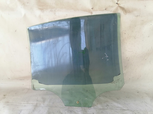 Vidrio De Puerta Trasera Izquierda Vw Polo Mod 03-07 Orig 