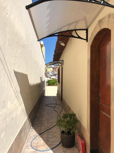 Casa Com 02 Dormitórios E Uma Edicula Pronta Pra Financiar