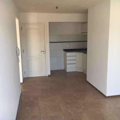 Venta Apartamento 1 Dormitorio Penthouse Centro Garaje Renta