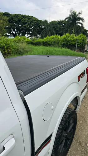 Ford F-150 Lariat Sport