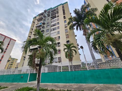 Cómodo Apartamento En Venta Urb. Base Aragua, Maracay Edo. Aragua.