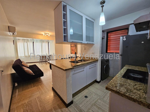 Estupendo Apartamento En Alquiler Con Inmejorable Ubicación La Florida. Jose Guerrero. Cod: 25-21254.