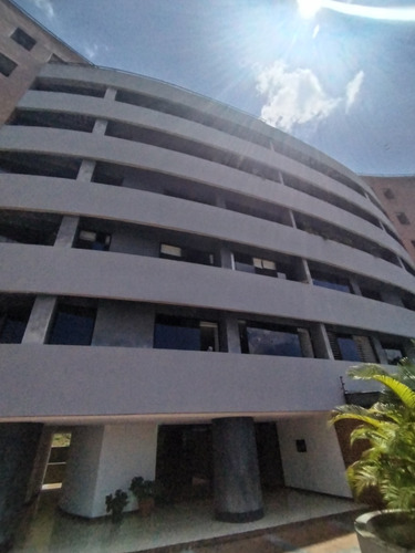 Apartamento En Alquiler El Peñon. Semi Equipado Con Terraza