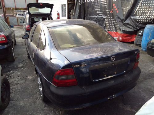 Sucata Chevrolet Vectra Gls 96/97 Para Retirada De Peças