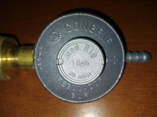 Regulador De Gas Para Bombona 10 - 18 - 43 Kg Congrif