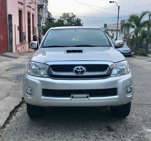 Toyota Hilux 3.0 Cd Srv Tdi 171cv 4x4 2011