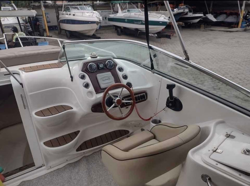 Triton 240 Cabin