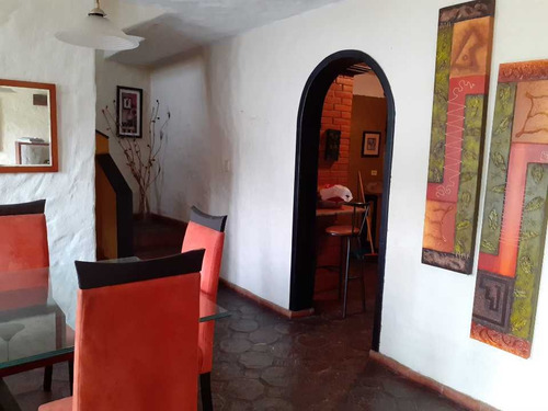 Imagen 2 de 13 de Town House En Venta, Sector El Rincón