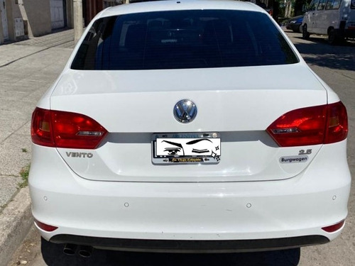 Volkswagen Vento 2.5 Luxury 170cv 2014