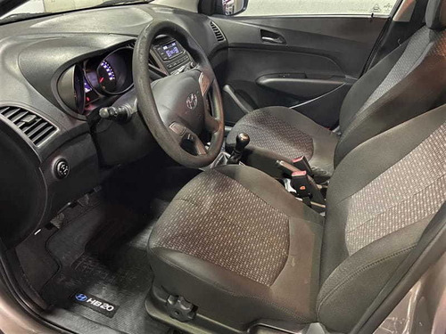 Imagem 4 de 14 de Hyundai Hb20 1.0 Comfort 2017