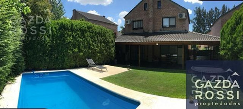 Imagen 2 de 16 de Hermoso Chalet De 3 Dormitorios En Casuarinas 3, Canning.