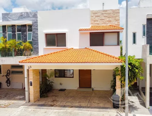 Casa En Venta En Arbolada Cancun / Codigo: Abt6163 | Metros Cúbicos