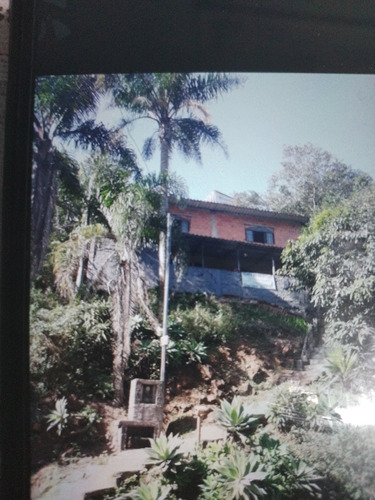 Casa Com Dois Quartos 